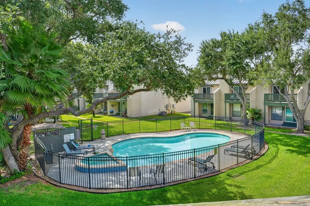 302 Saint Andrews Street #H101 Rockport, TX 78382