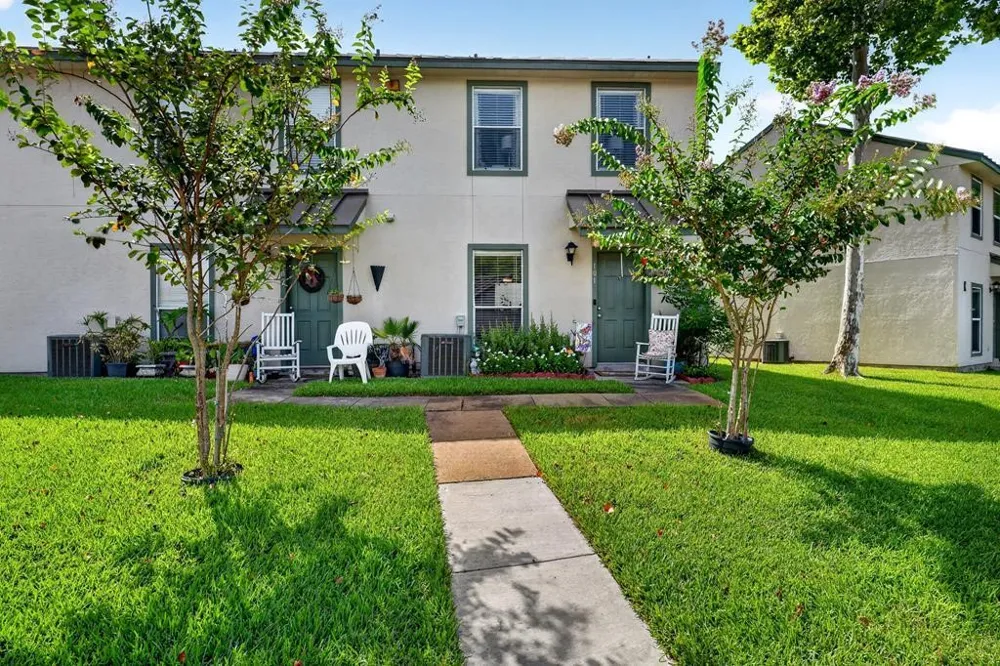 302 Saint Andrews Street #H101 Rockport, TX 78382