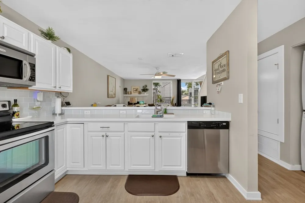 302 Saint Andrews Street #H101 Rockport, TX 78382