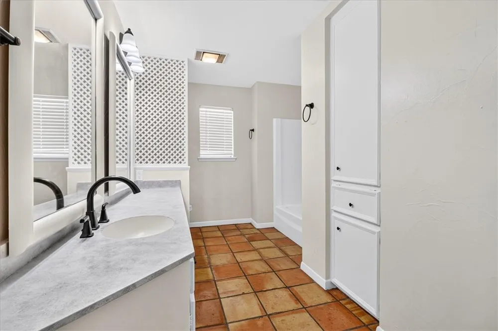 5037 Moultrie Drive Corpus Christi, TX 78413