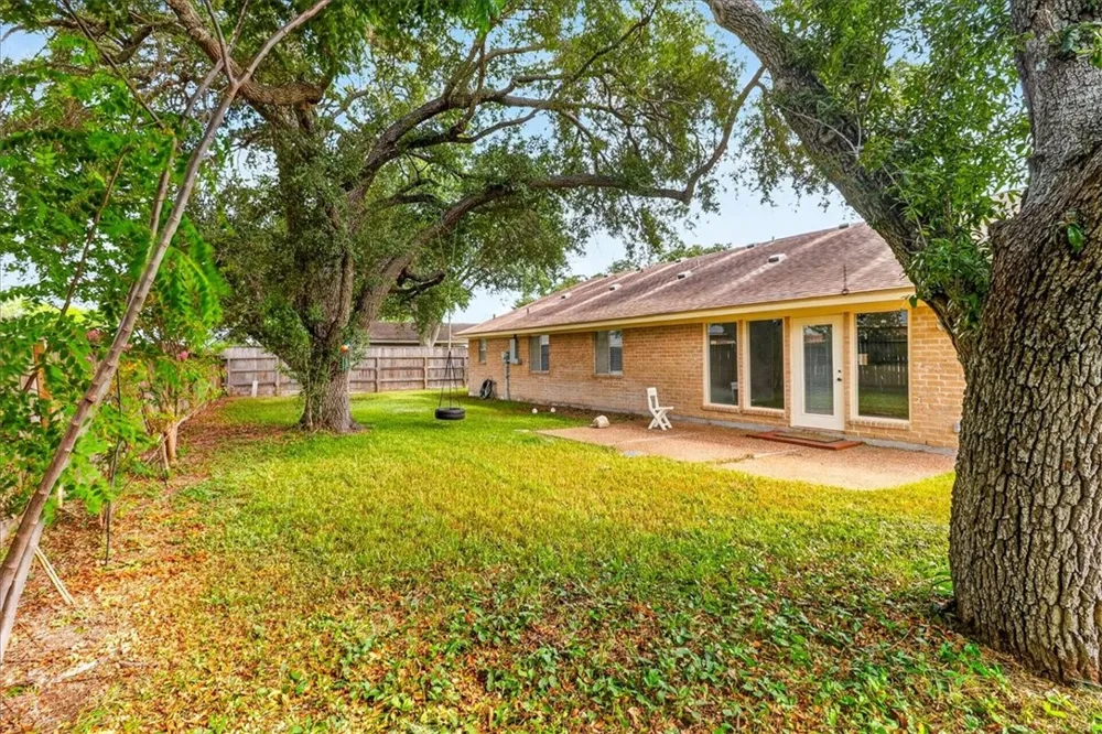 5037 Moultrie Drive Corpus Christi, TX 78413