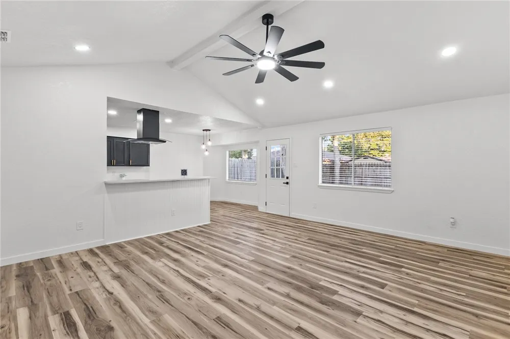 5718 Crestgrove Drive Corpus Christi, TX 78415