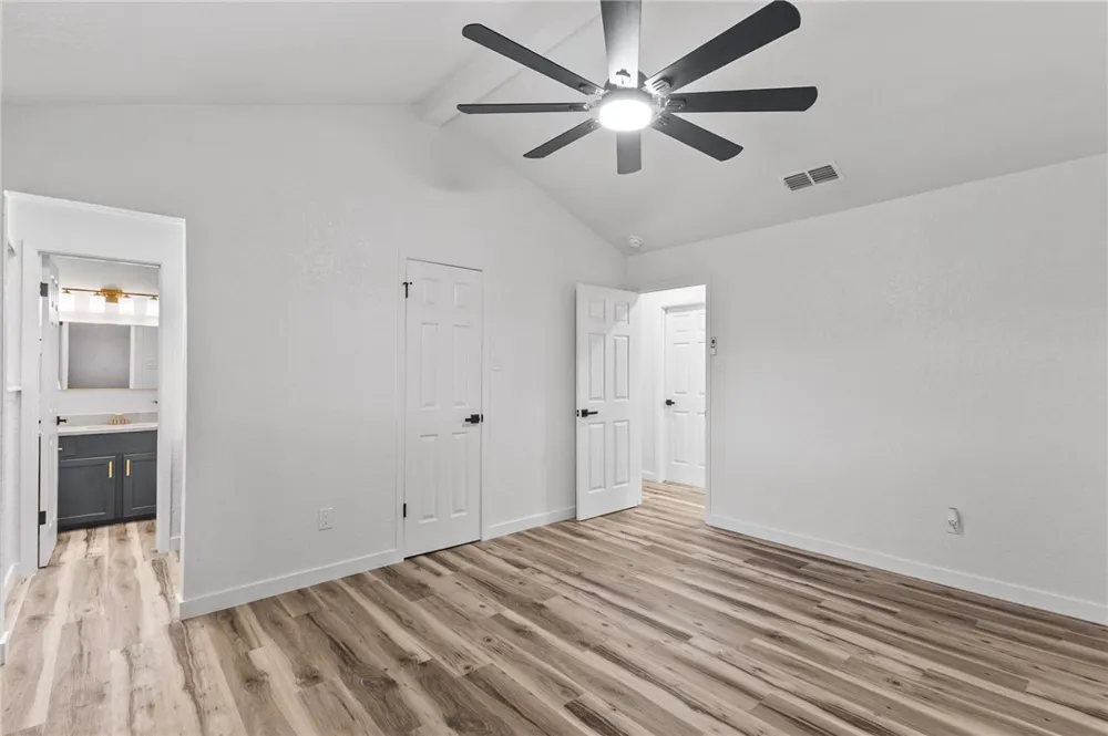5718 Crestgrove Drive Corpus Christi, TX 78415