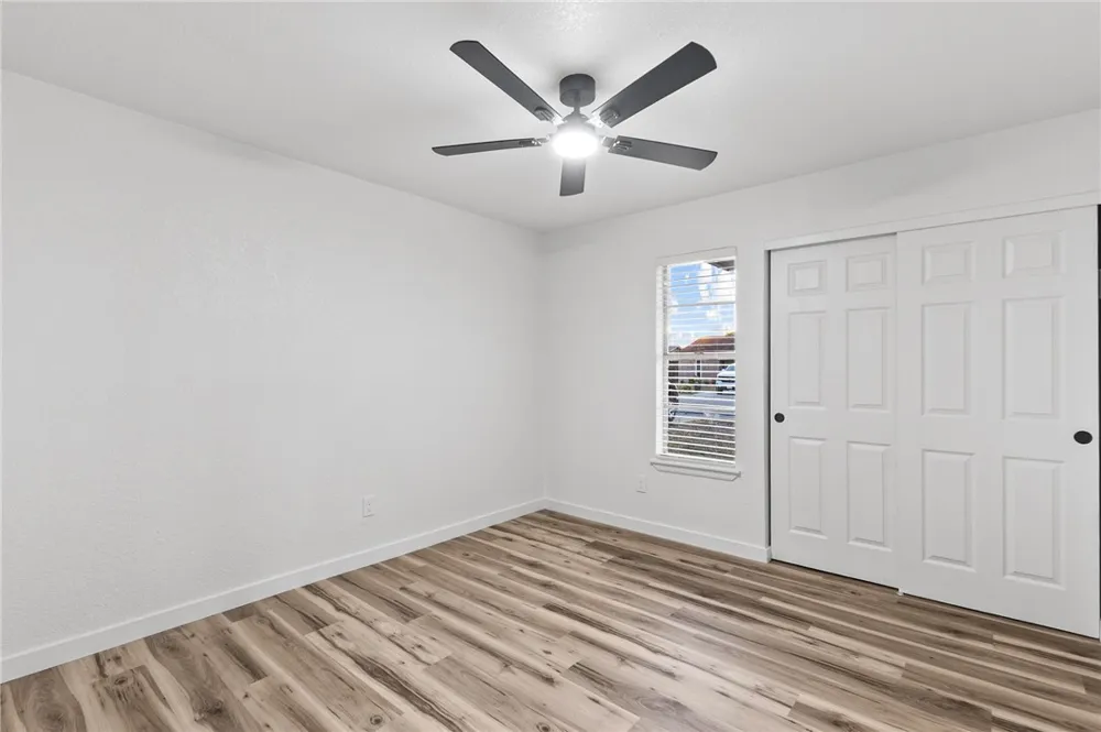 5718 Crestgrove Drive Corpus Christi, TX 78415