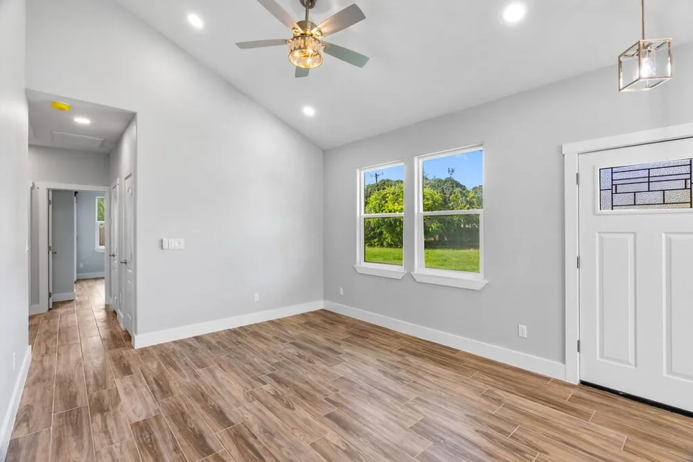 219 S 10th Street Aransas Pass, TX 78336