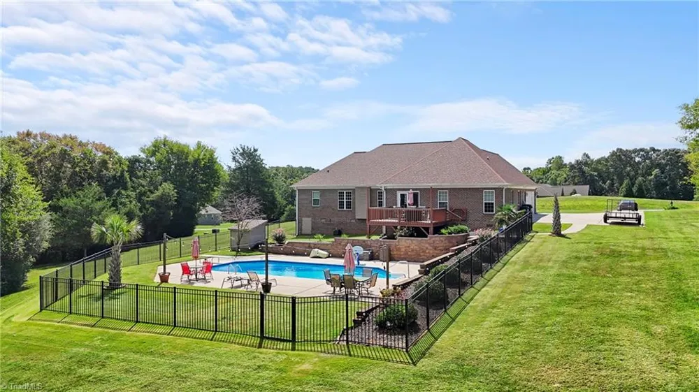 116 Steeple View Drive Randleman, NC 27317