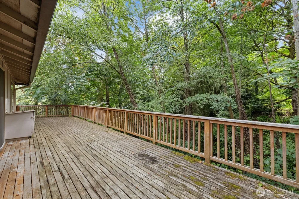 3322 102nd Avenue NE Bellevue, WA 98004