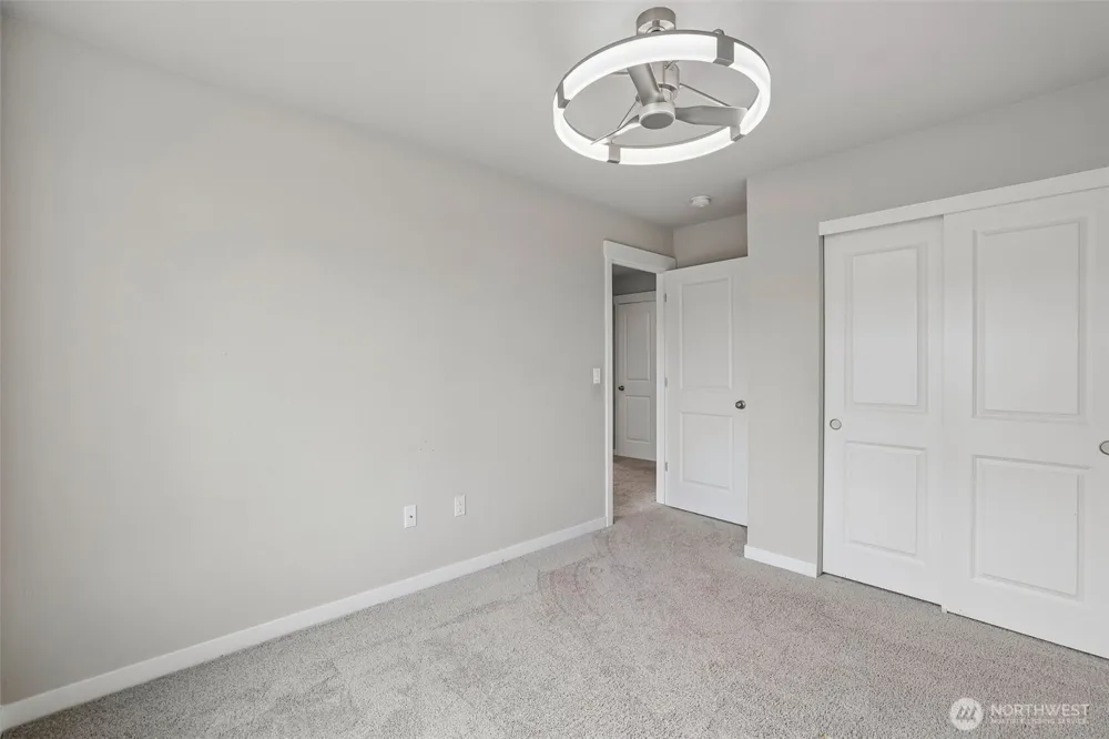 8702 5th Street Ridgefield, WA 98642