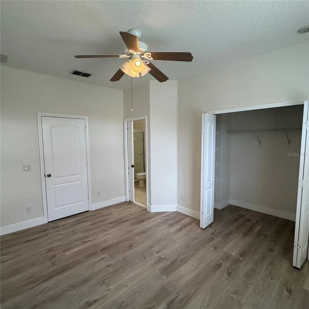 10328 MANDERLEY WAY #112 Orlando, FL 32829