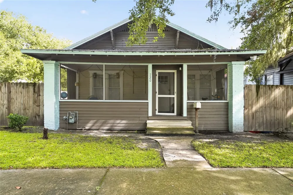 720 NW 2ND AVENUE Gainesville, FL 32601