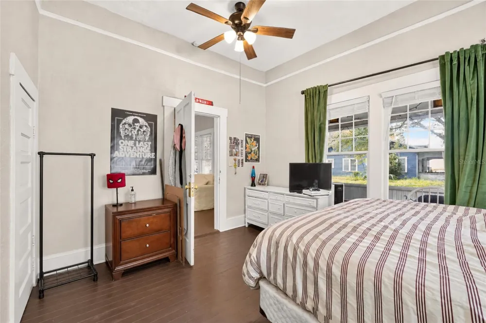 720 NW 2ND AVENUE Gainesville, FL 32601