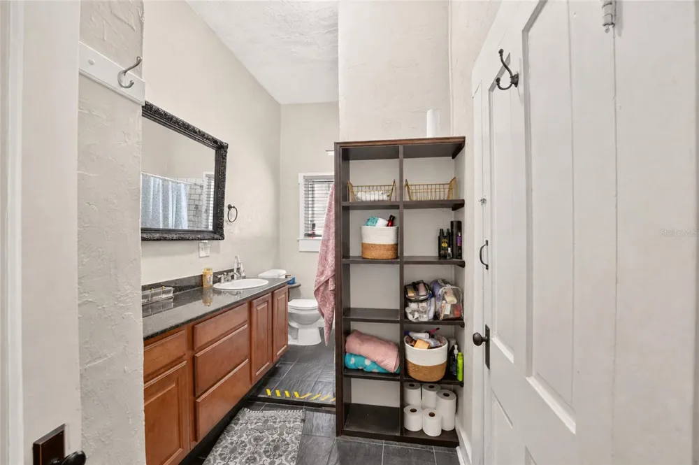 720 NW 2ND AVENUE Gainesville, FL 32601