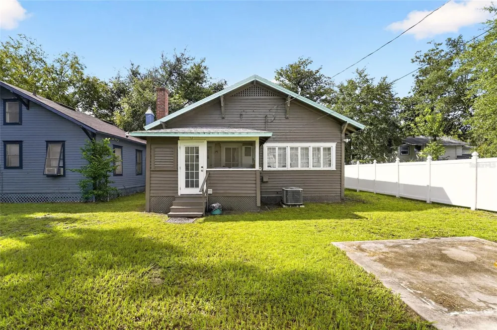 720 NW 2ND AVENUE Gainesville, FL 32601