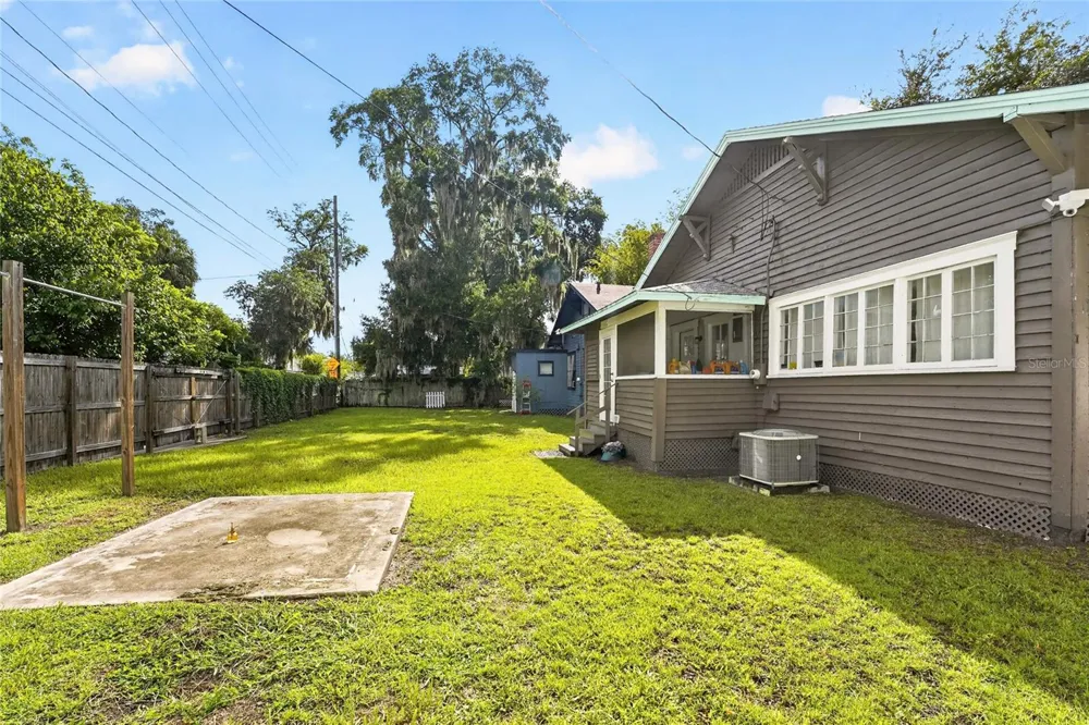 720 NW 2ND AVENUE Gainesville, FL 32601