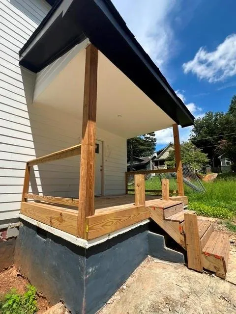 155 Watson Circle SE Atlanta, GA 30317