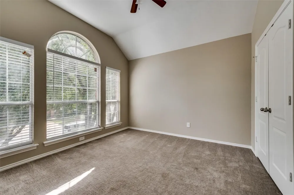 4319 Vine Ridge Court Arlington, TX 76017
