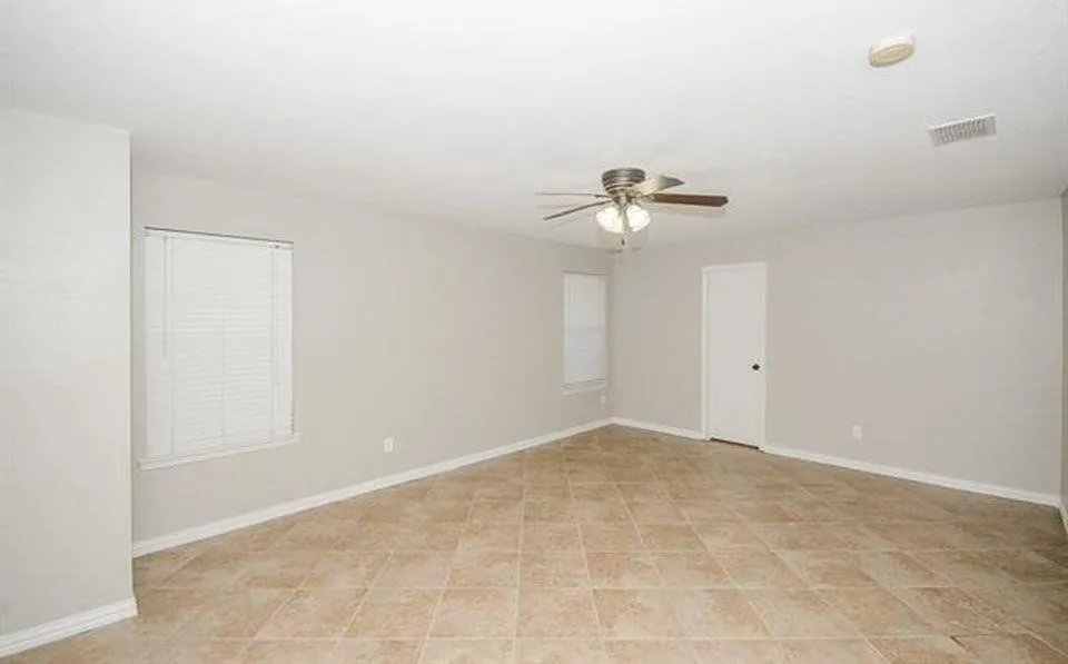 2152 Royal Acres Trail Little Elm, TX 75036