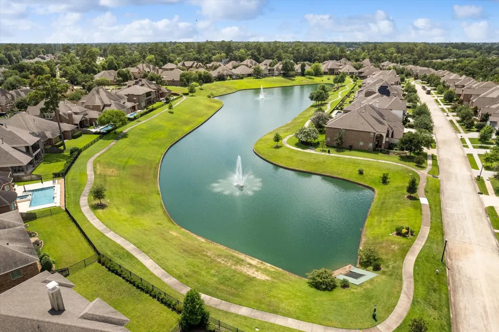 2506 Barclay Lake Lane Spring, TX 77388