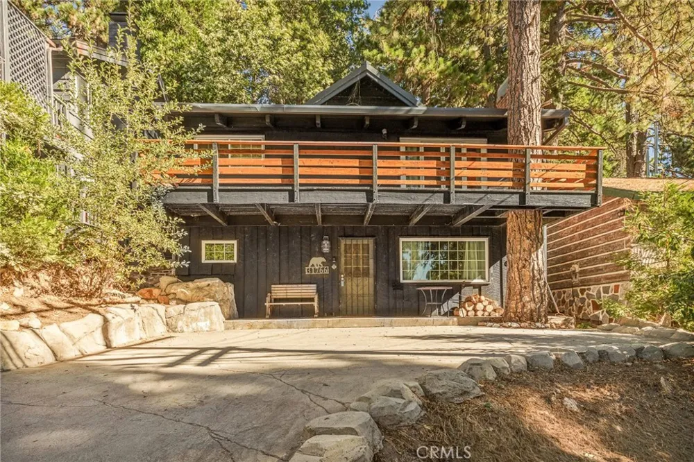 31766 Silver Spruce Running Springs, CA 92382