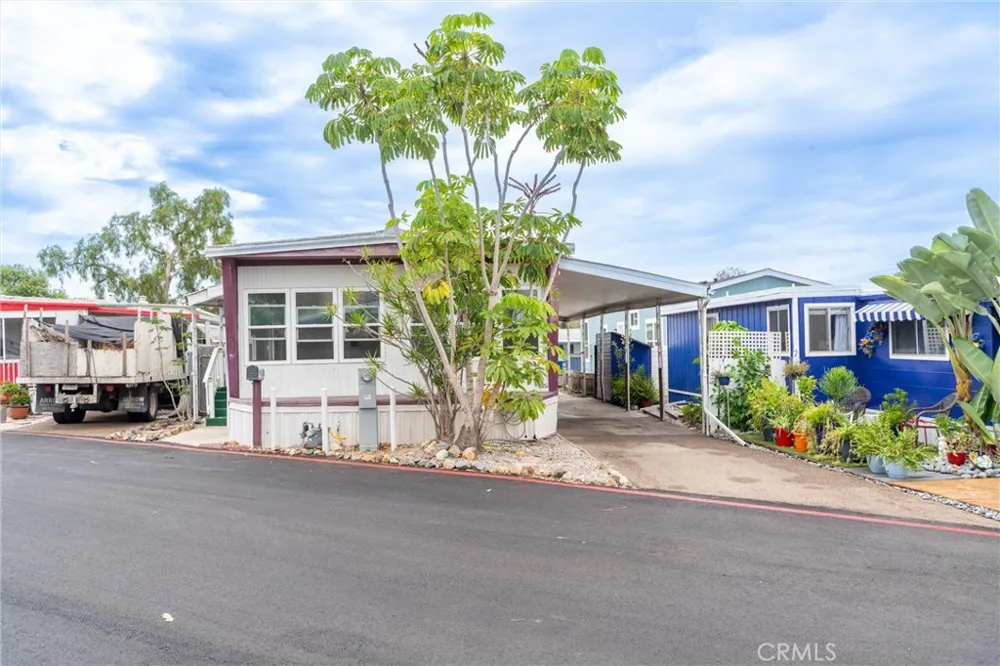3030 Oceanside Boulevard #12 Oceanside, CA 92054