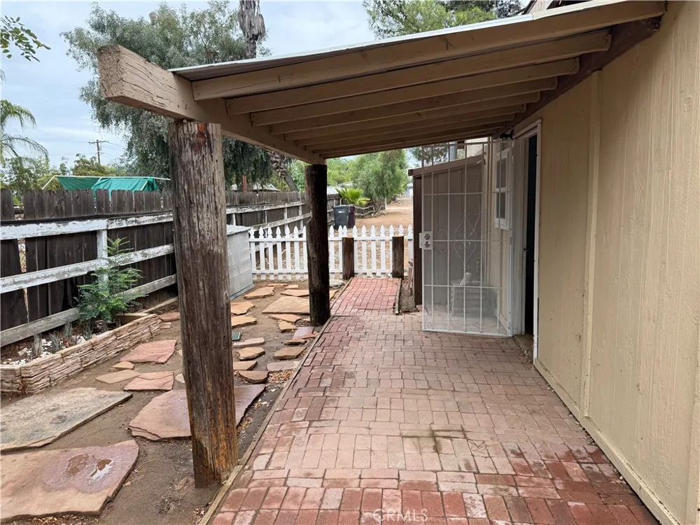 31295 Geary Menifee, CA 92584