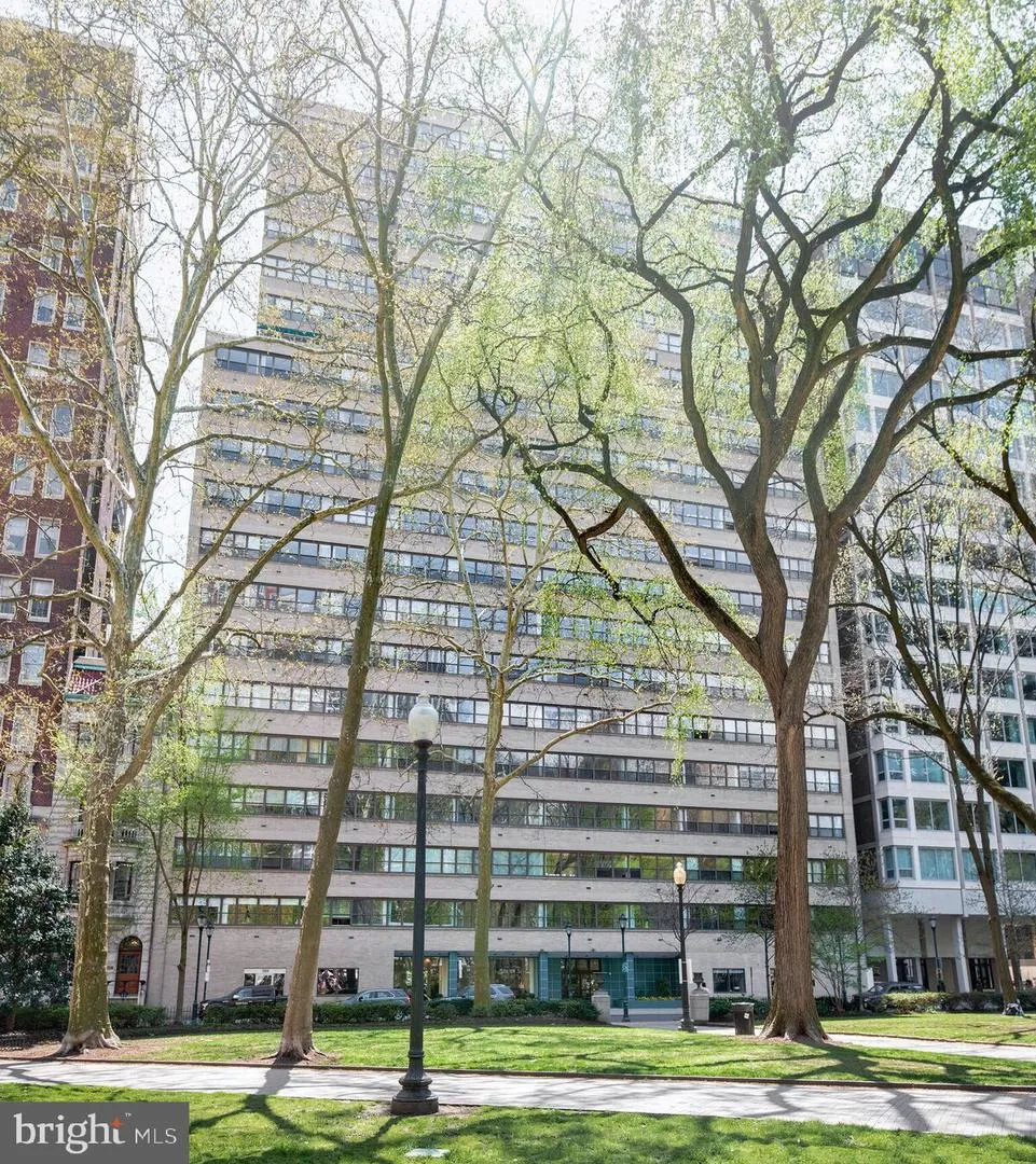 1810 RITTENHOUSE SQUARE #313 Philadelphia, PA 19103