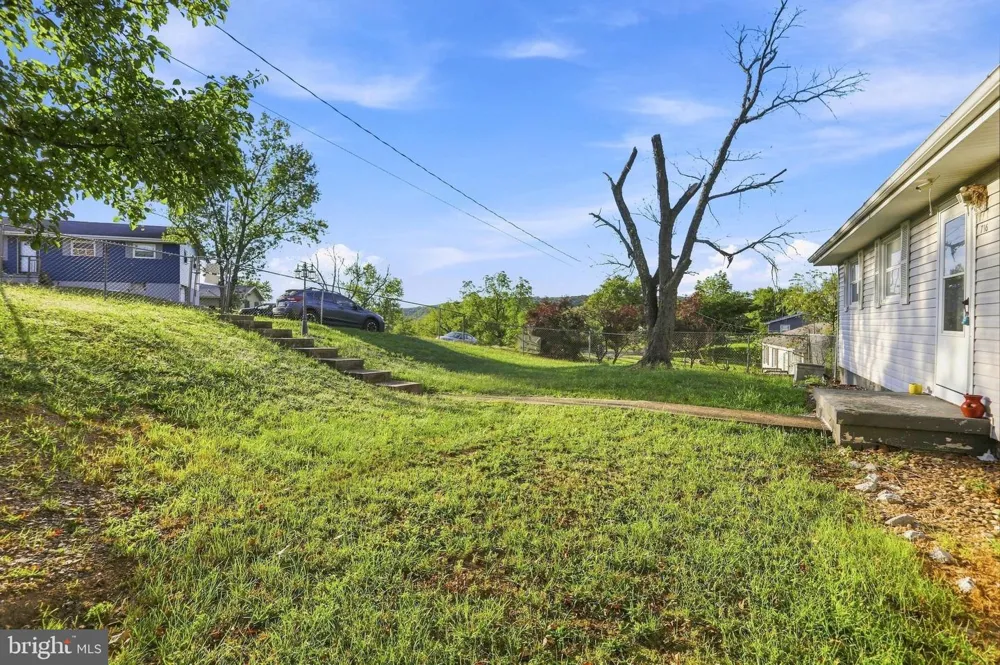 716 FOUNTAINHEAD DRIVE Keyser, WV 26726