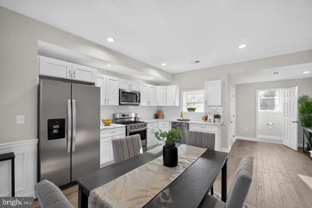 1613 LONGWOOD STREET Baltimore, MD 21216