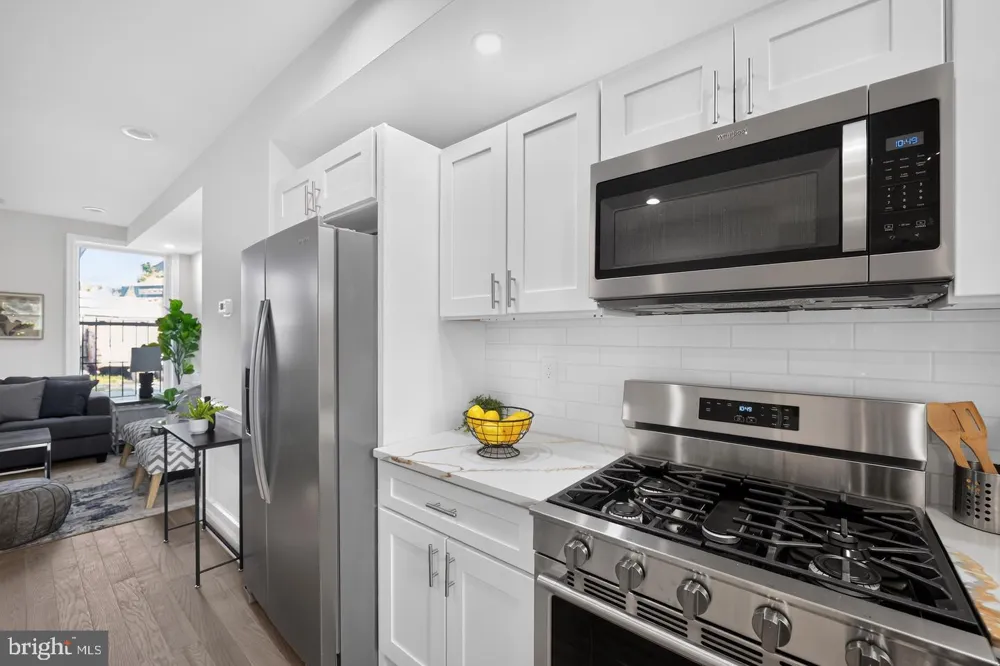 1613 LONGWOOD STREET Baltimore, MD 21216