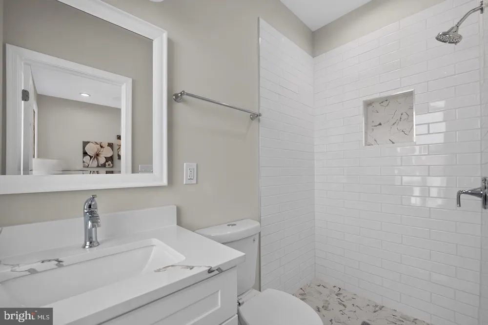 1613 LONGWOOD STREET Baltimore, MD 21216