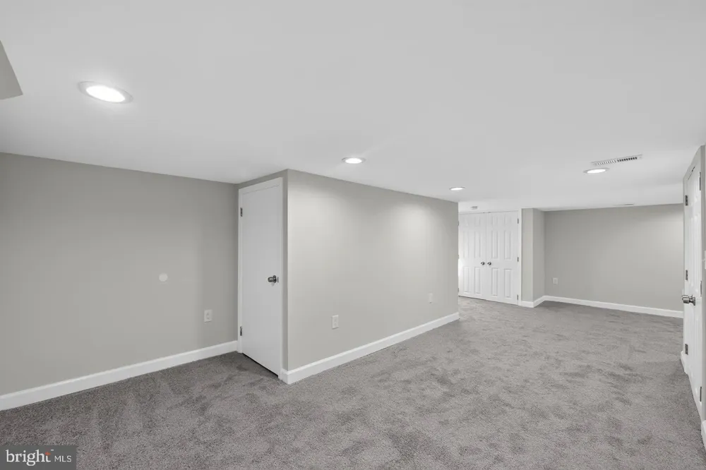 1613 LONGWOOD STREET Baltimore, MD 21216