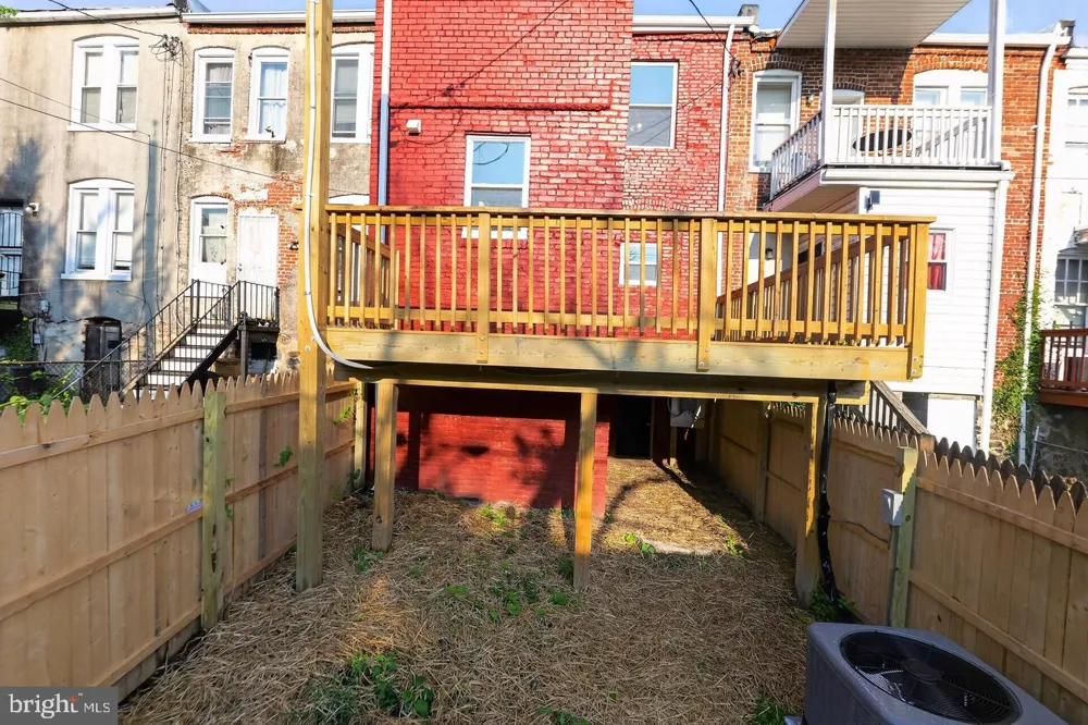 1613 LONGWOOD STREET Baltimore, MD 21216