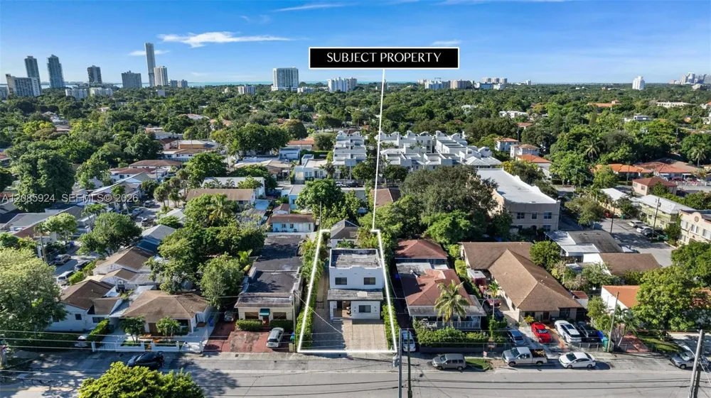920 SW 9th St #B Miami, FL 33130