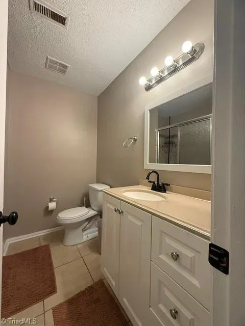 1315 Meadowview Road #D Greensboro, NC 27403