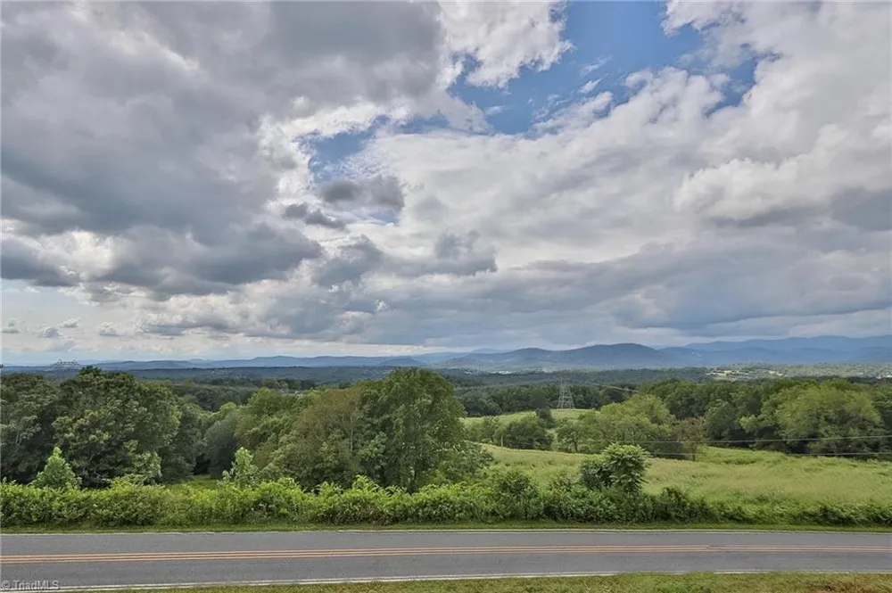3459 Billings Hill Church Road Traphill, NC 28685