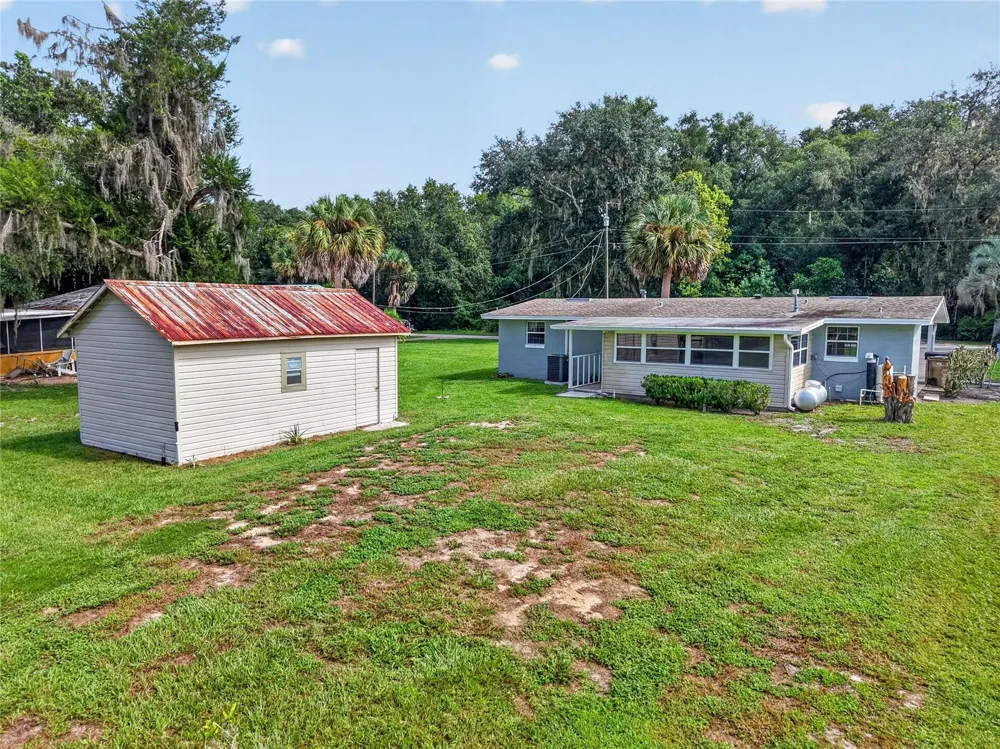 36345 CLEAR LAKE DRIVE Eustis, FL 32736