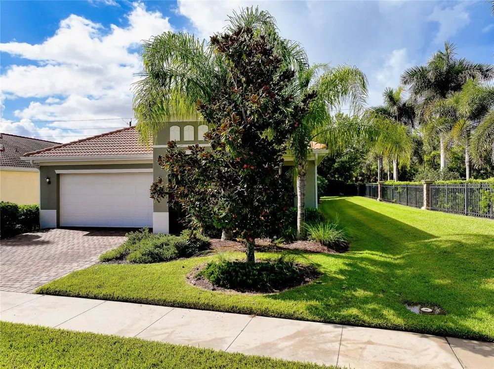 11535 BLACKFIN STREET Venice, FL 34292