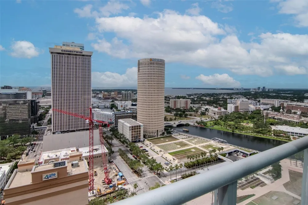 777 ASHLEY DRIVE #2608 Tampa, FL 33602