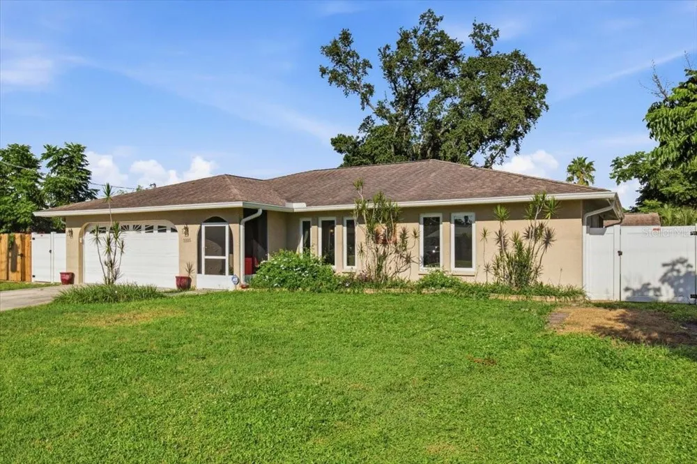 3105 BALDWIN AVENUE Sarasota, FL 34232