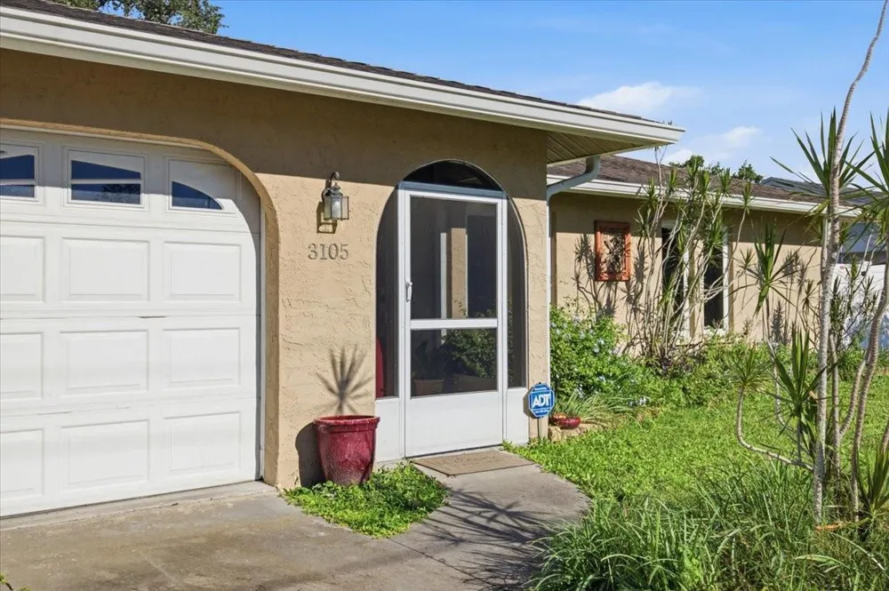 3105 BALDWIN AVENUE Sarasota, FL 34232