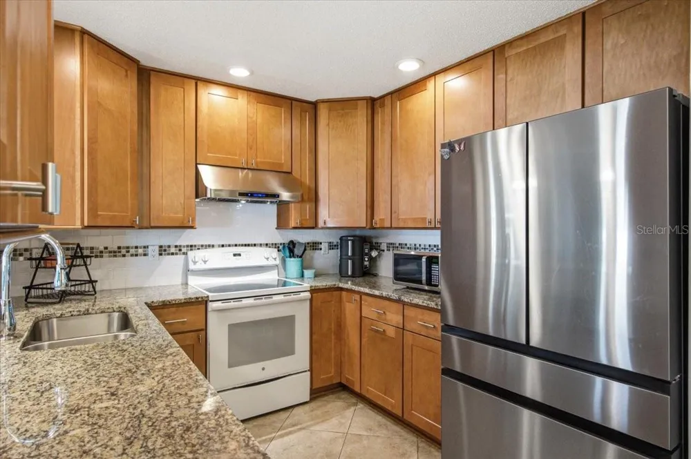 3105 BALDWIN AVENUE Sarasota, FL 34232