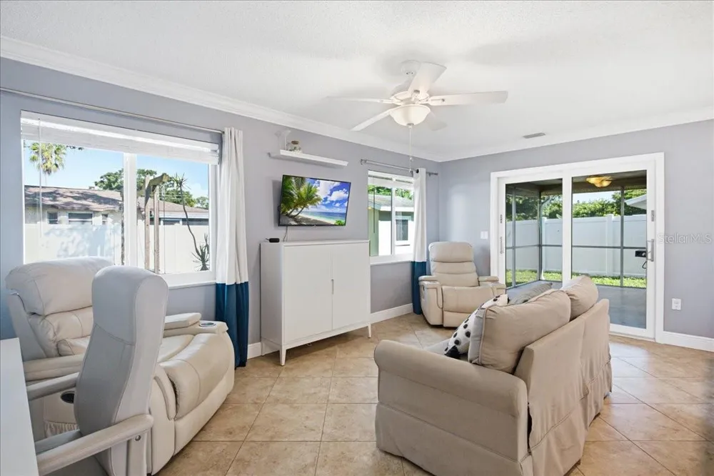 3105 BALDWIN AVENUE Sarasota, FL 34232
