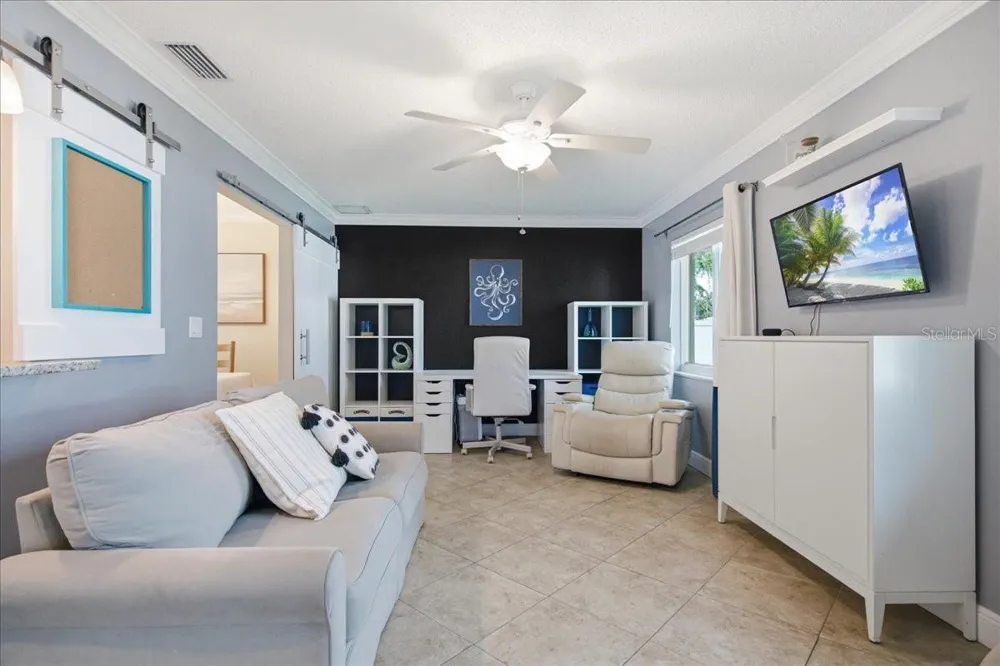 3105 BALDWIN AVENUE Sarasota, FL 34232