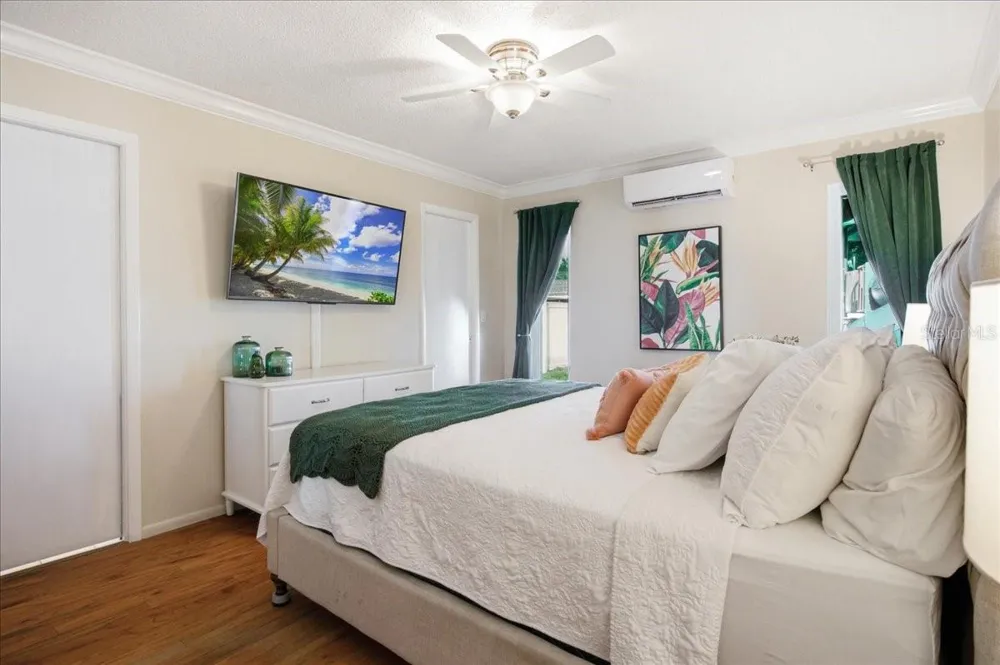 3105 BALDWIN AVENUE Sarasota, FL 34232