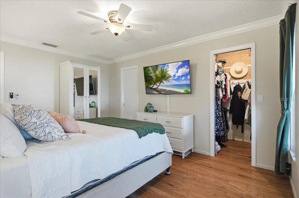 3105 BALDWIN AVENUE Sarasota, FL 34232