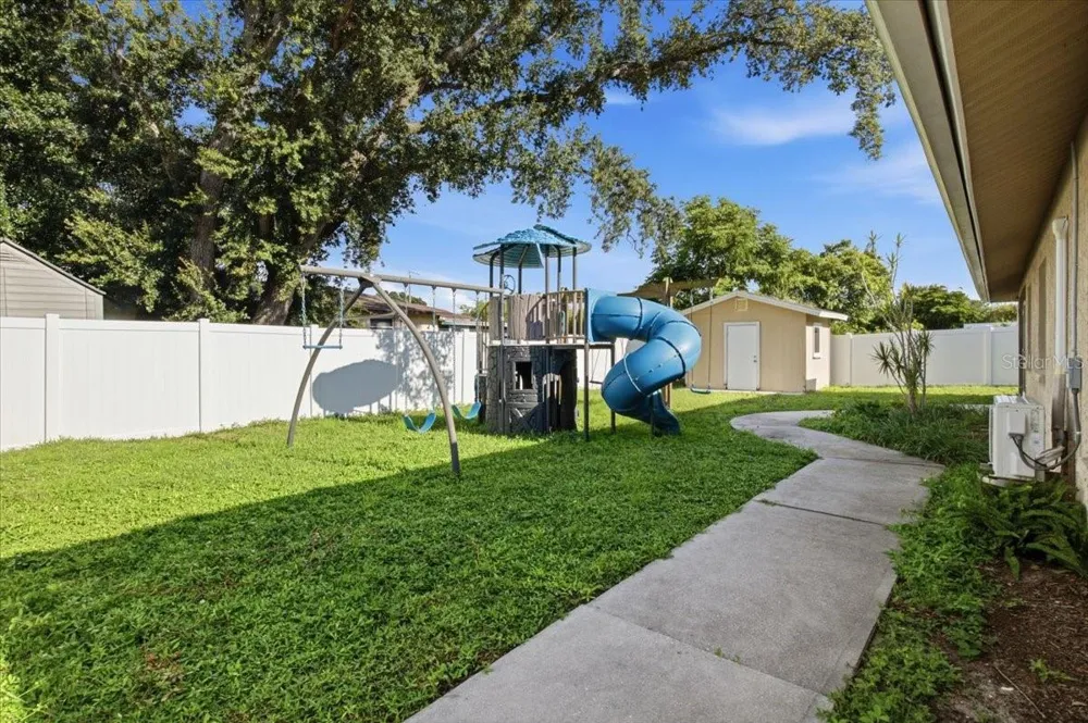 3105 BALDWIN AVENUE Sarasota, FL 34232
