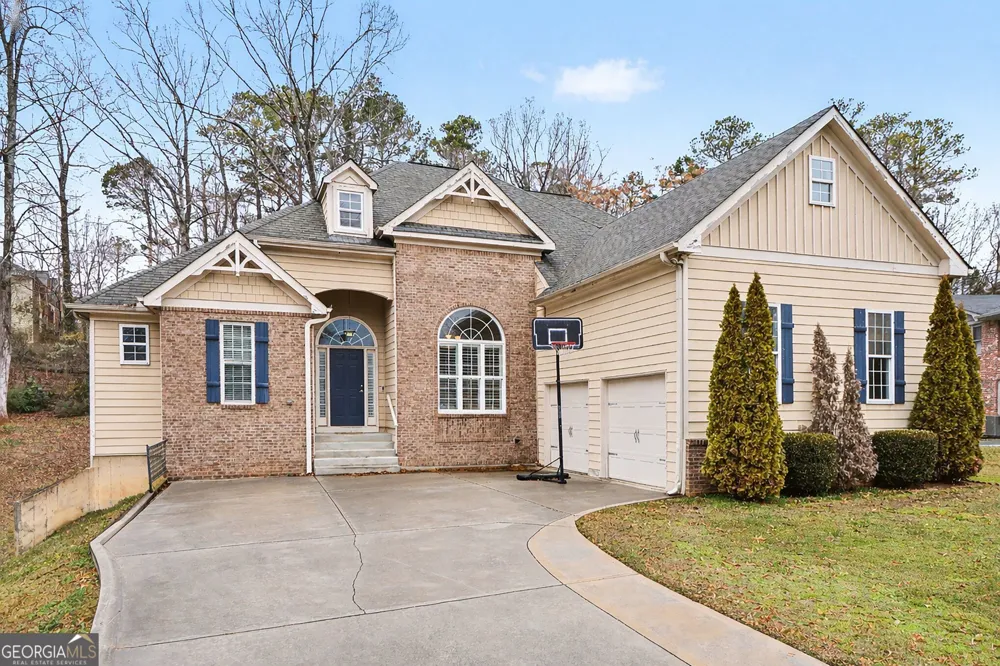 4597 Alpine DR SW Lilburn, GA 30047