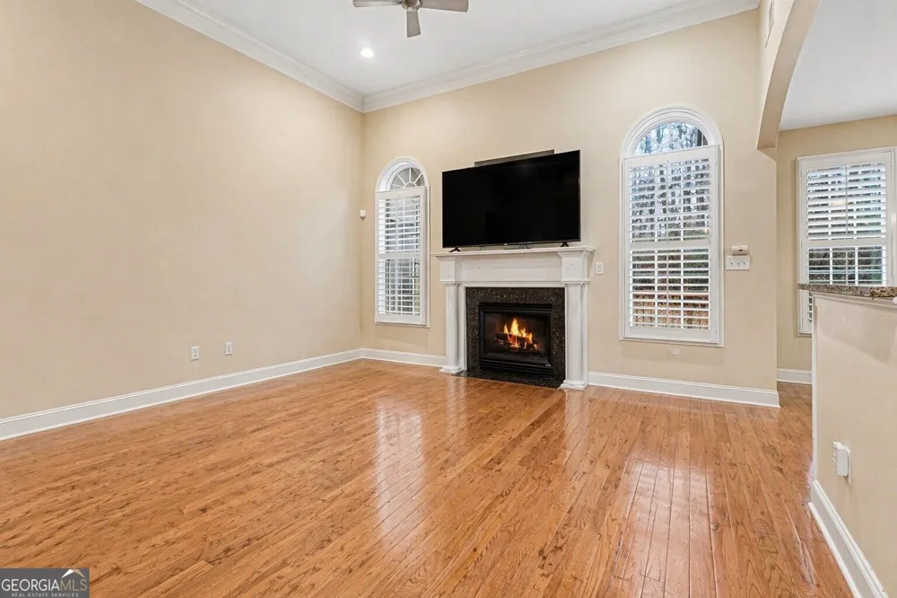 4597 Alpine DR SW Lilburn, GA 30047