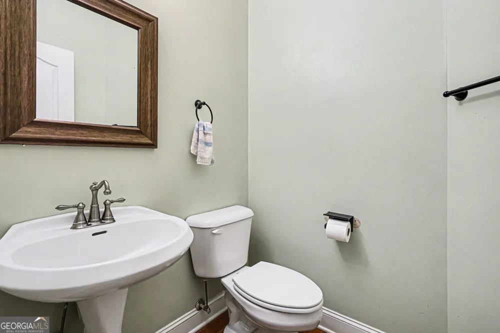 4597 Alpine DR SW Lilburn, GA 30047
