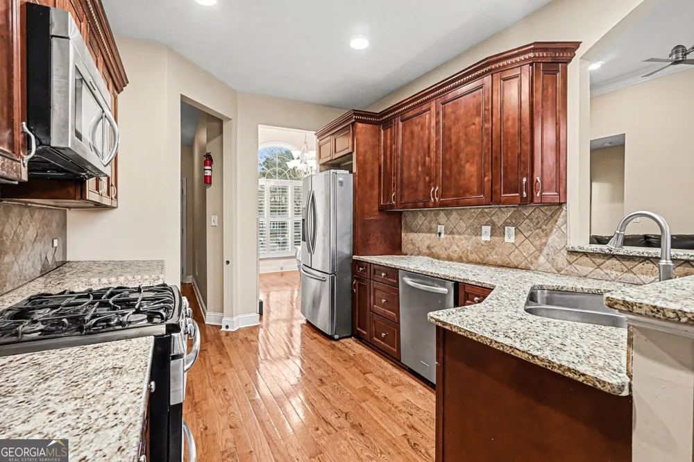4597 Alpine DR SW Lilburn, GA 30047
